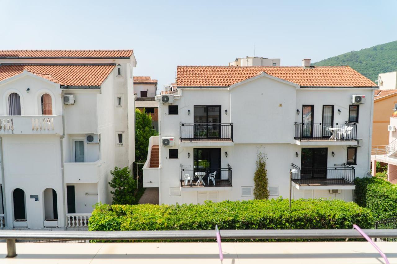 Guest House Buskovic Будва Екстериор снимка