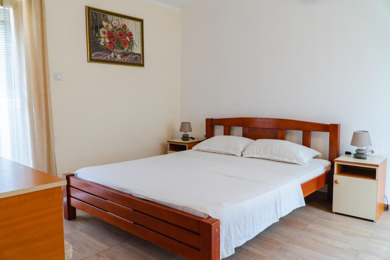 Guest House Buskovic Будва Екстериор снимка